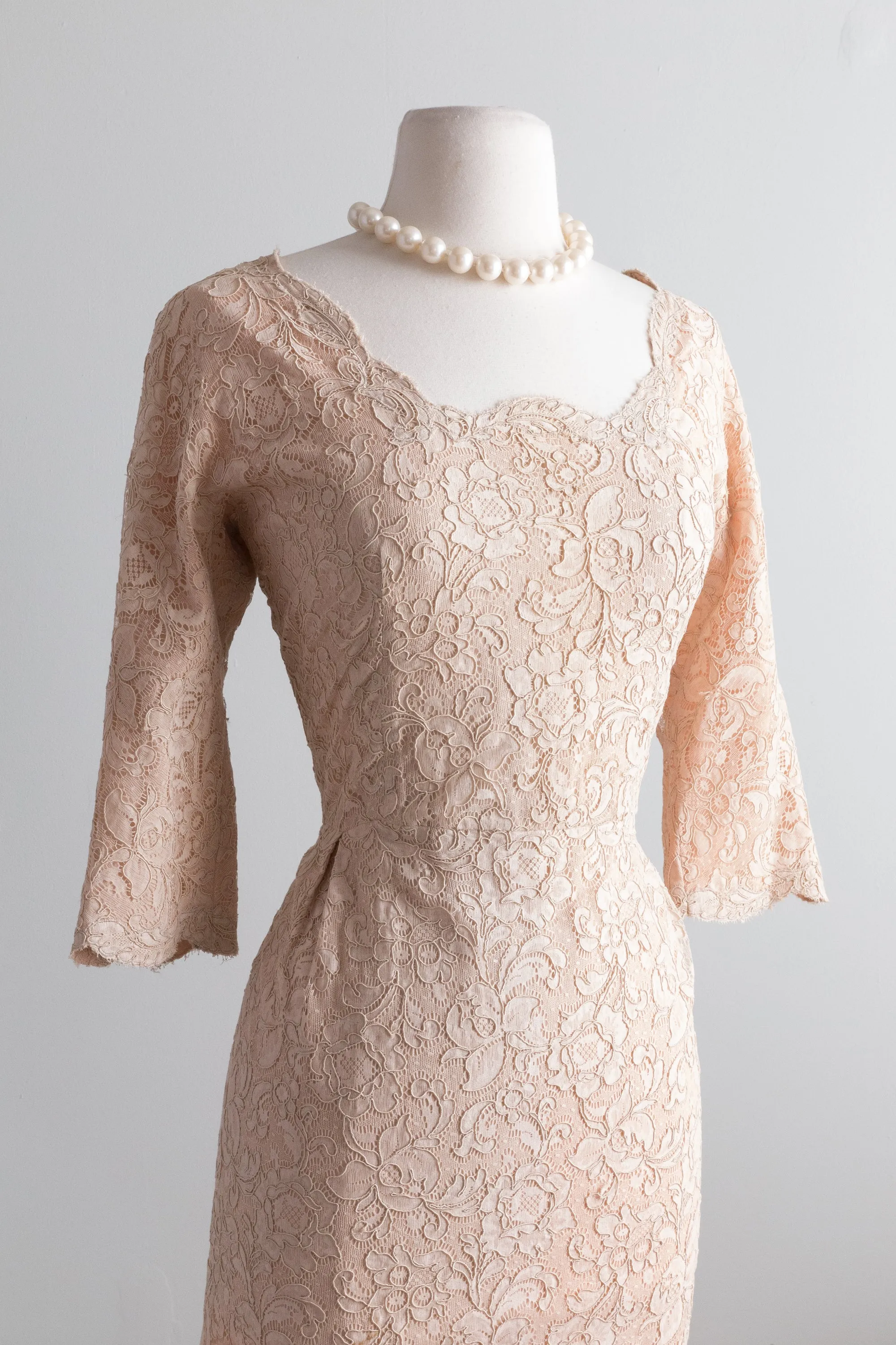 1950's Larry Aldrich Lace Cocktail Dress / Waist 30