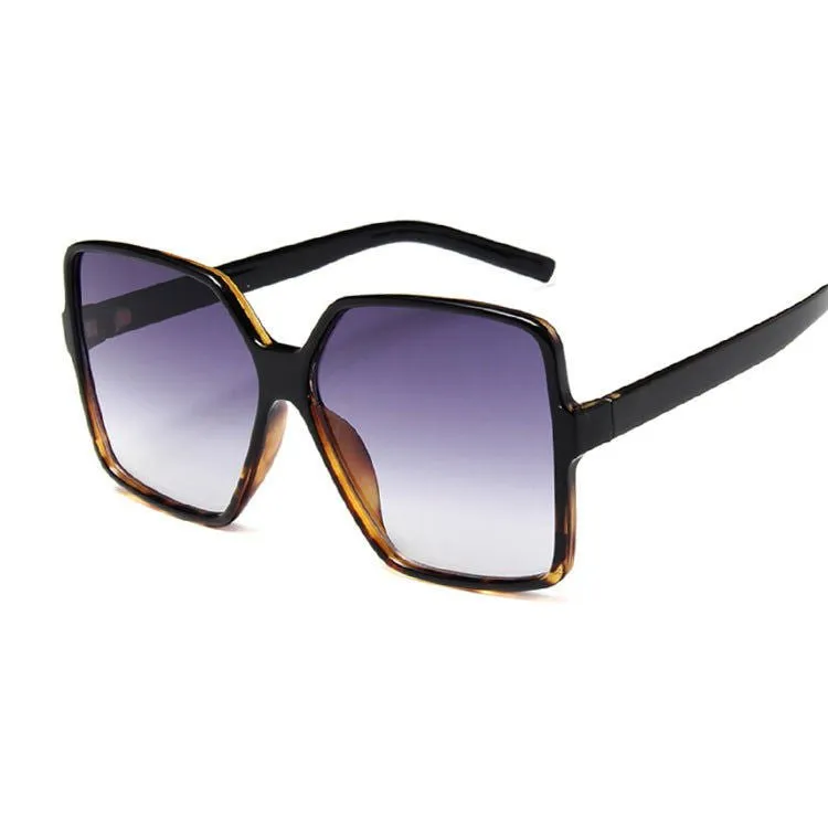 LovelyRLovely Black Gradient Sunglasses